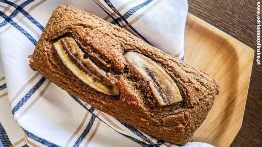 Prosty chlebek bananowy bez jajek